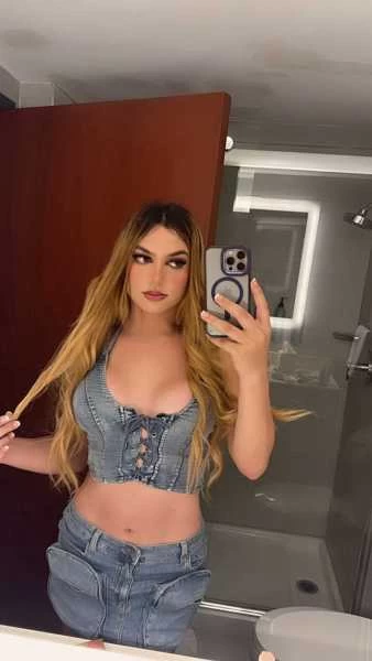 Photo 5 of Steff Tate   AWAITING VERIFICATION