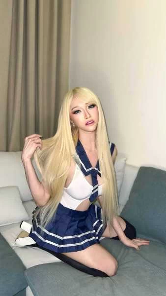 Photo 19 of Kazuha Miyawaki