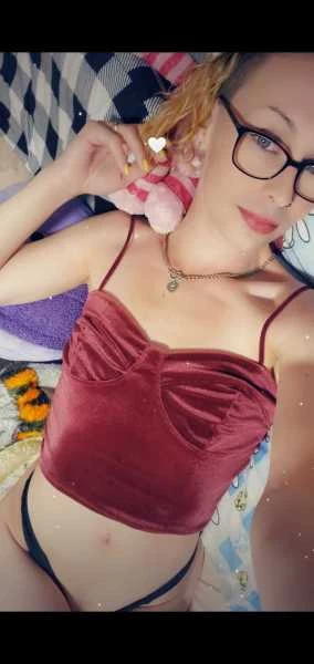 Photo 3 of MissDeeDee