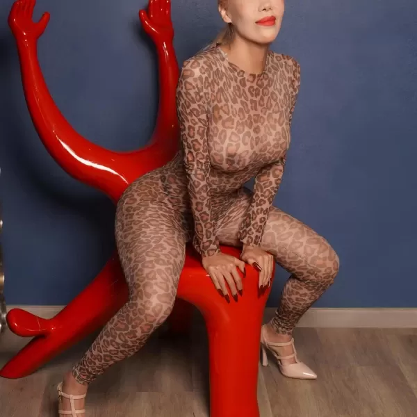 Photo 2 of Sexi Yoselin