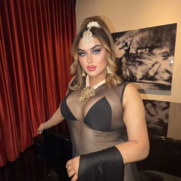 Main photo of Elizeh