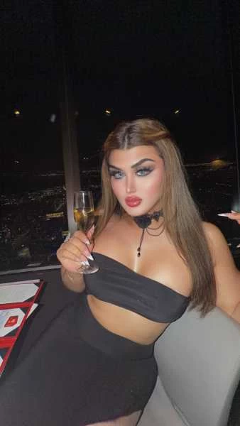 Main photo of Elizeh