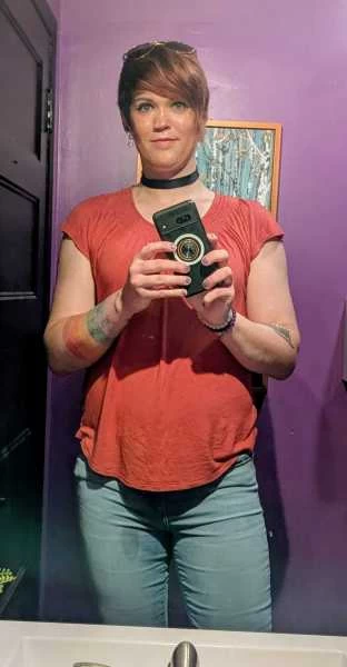 Photo 7 of Sacha Ruby Bloom