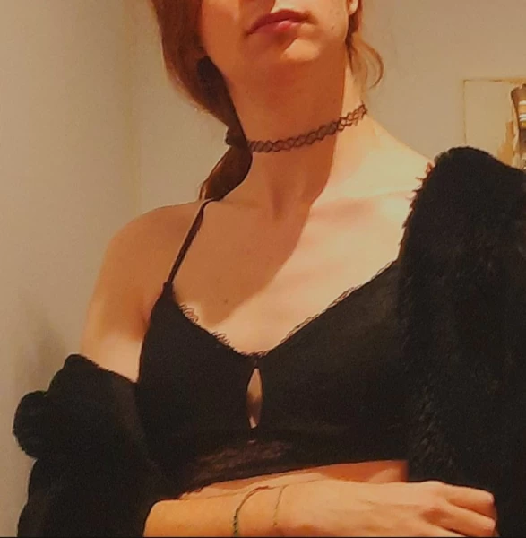 Photo 2 of Miss Anais Belladone