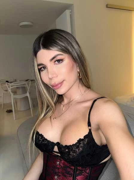 Photo 9 of TS camila