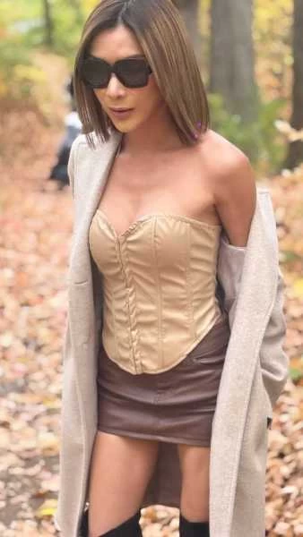 Photo 28 of Cute  petite