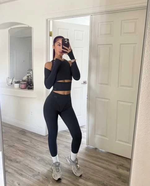 Photo 3 of Rebecca Felipe