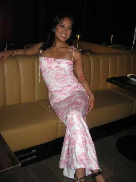 Photo 2 of Filipina Angel