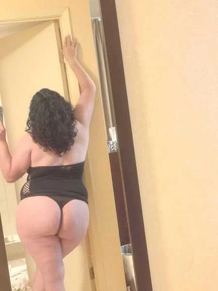 Photo 4 of ELENA ROJAS