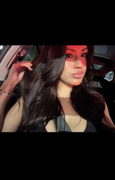 Photo 4 of VALENTINA - HOSTING IN SQUARE ONE