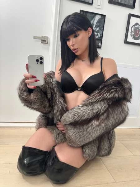 Avatar of VickyStone