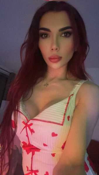 Thumbnail of Celine’s photo gallery