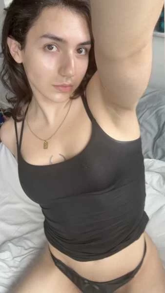 Photo 5 of Samira