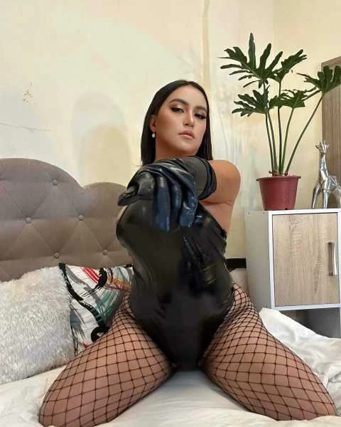 Photo 10 of kendra tolentino