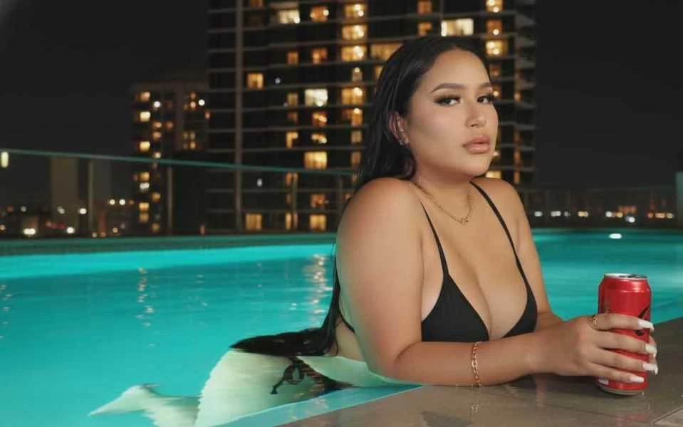 Photo 13 of kendra tolentino