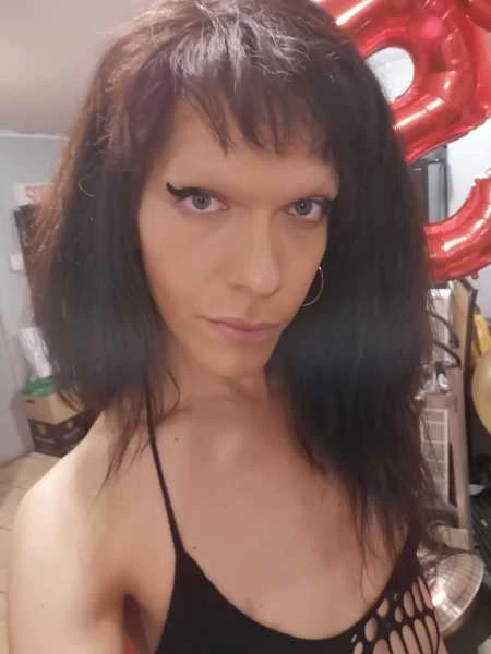 Default main photo