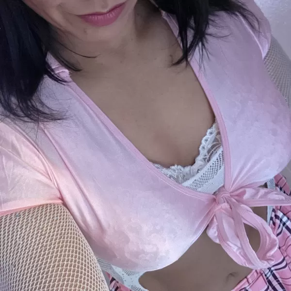 Photo 6 of Nikki