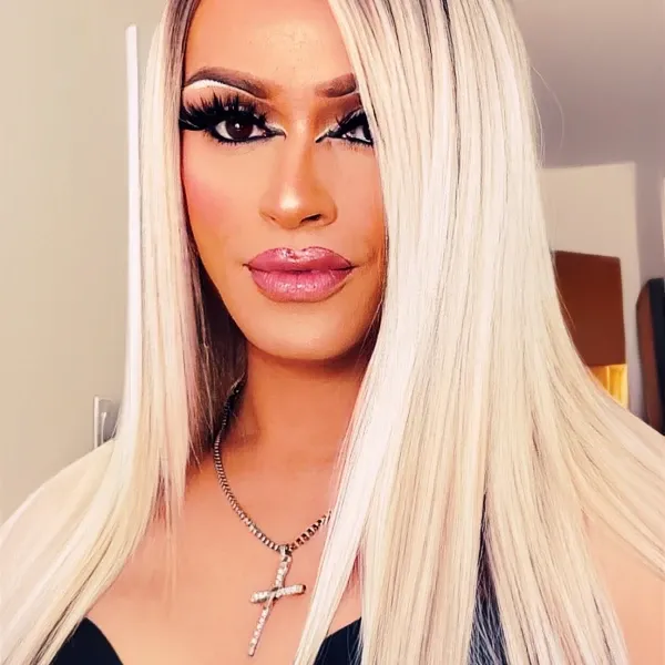 Thumbnail of Alicya Queen’s photo gallery