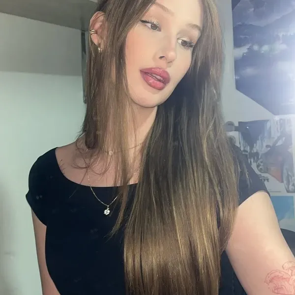 Photo 3 of Amara Belini