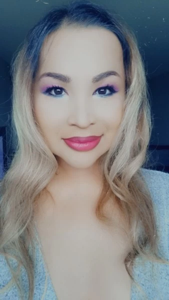 Photo 8 of ***CANDY LONDON AVAILABLE NOW *** 416.732.6775