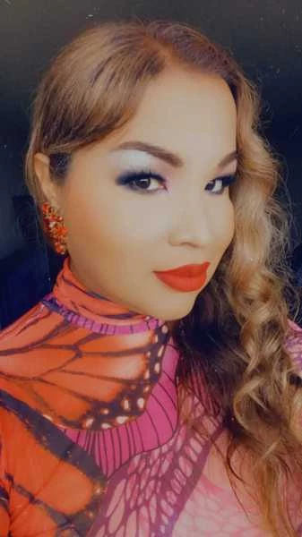 Photo 4 of ***CANDY LONDON AVAILABLE NOW *** 416.732.6775