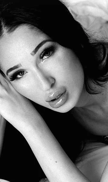 Photo 11 of Laurence Fox