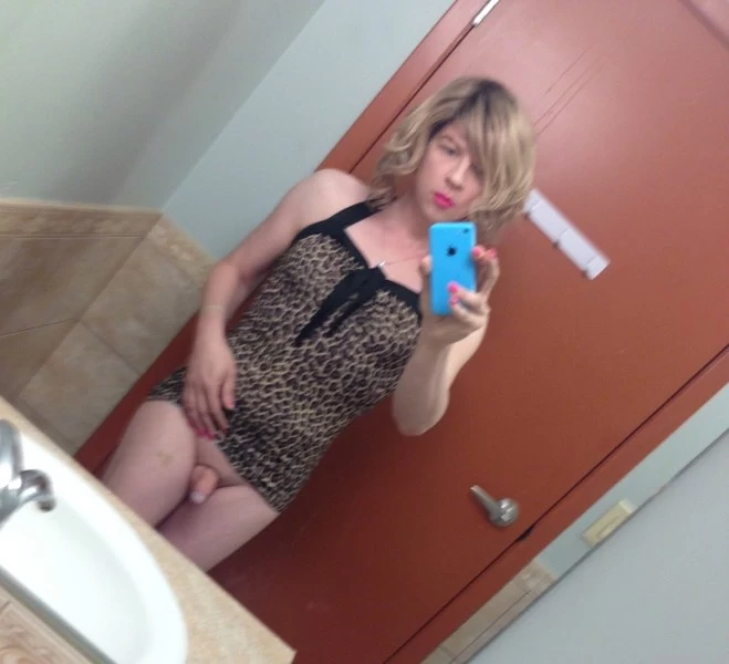 Photo 2 of Lil Jenny