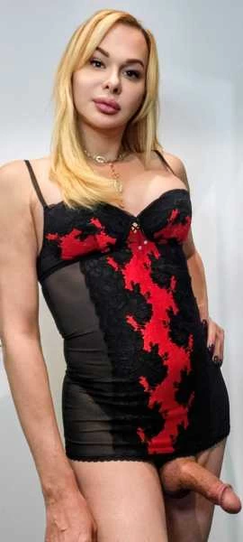 Photo 7 of KYLIE STORM