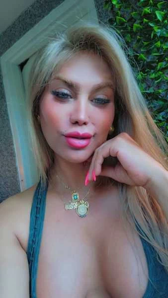 Thumbnail of mariam popular one of B.C  with big candy few days’s photo gallery