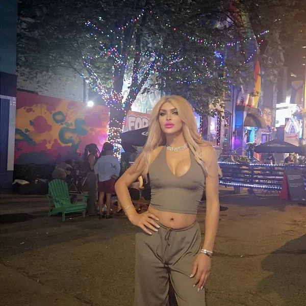 Photo 2 of Nana