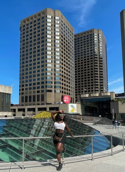 Photo 5 of Nina Jackson