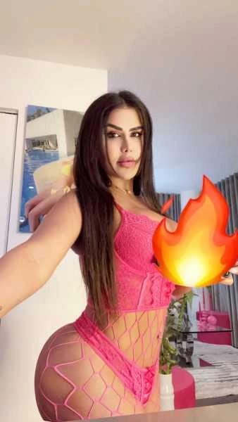 Photo 36 of VIP. Naughty