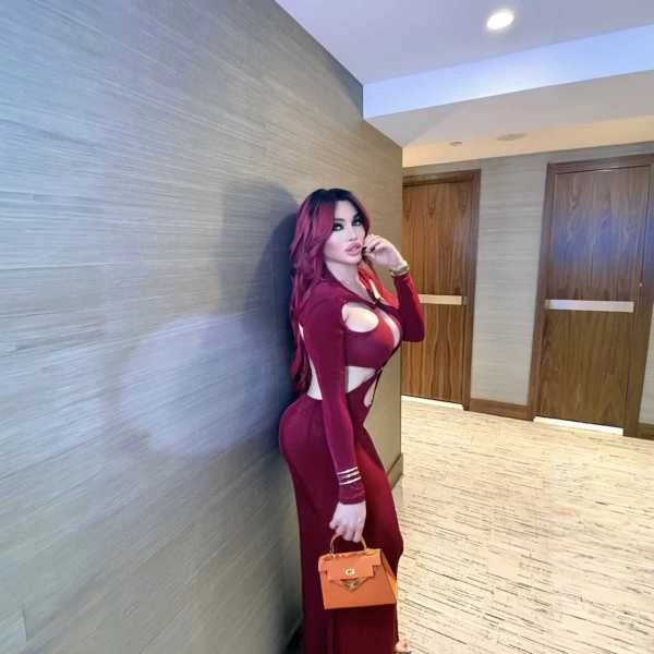 Photo 2 of Famous Mya Fox 6475721919