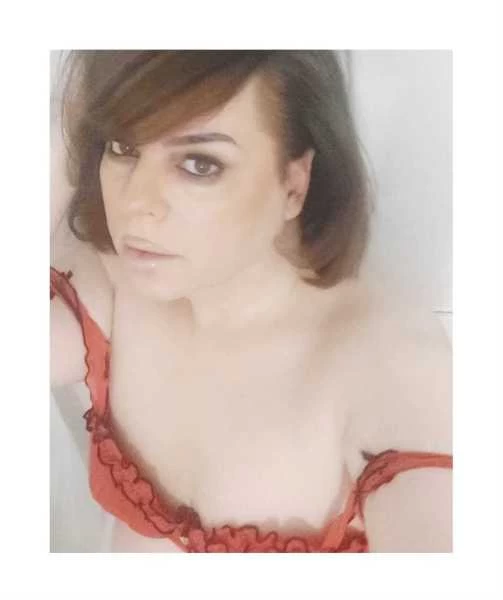 Thumbnail of Victoria’s photo gallery