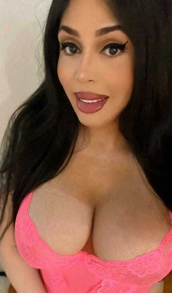 Photo 18 of Lina Love Visiting Mississauga