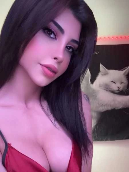 Thumbnail of XxAline  sexy Arabic here’s photo gallery