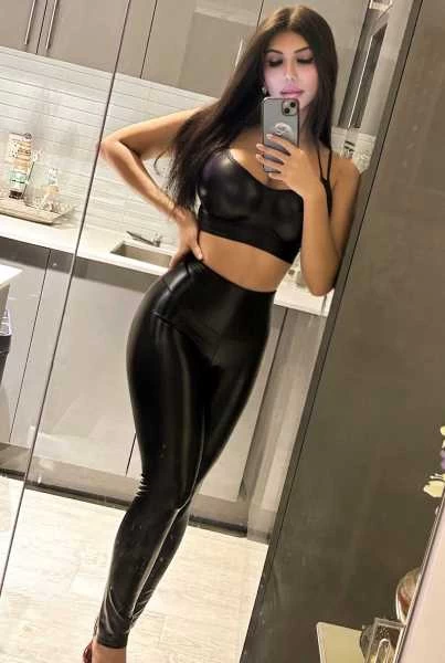 Photo 8 of ZARA KIM DASH