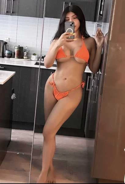 Photo 10 of ZARA KIM DASH