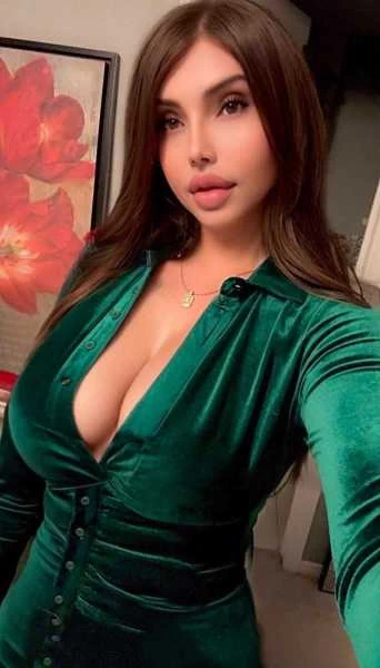 Photo 15 of ZARA KIM DASH