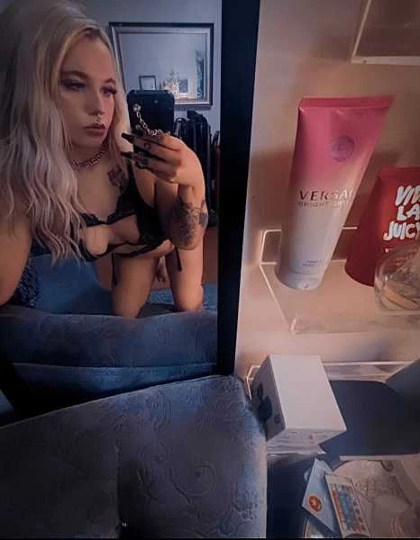 Thumbnail of post op Jade’s photo gallery