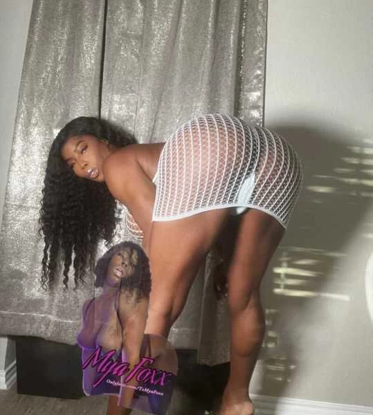 Photo 5 of MYA FOXX (Cum shooting FaceTime sessions only)
