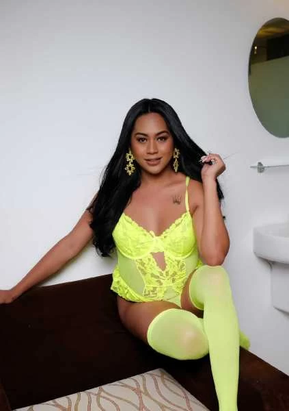 Photo 3 of PIRENA Available in MISSISSAUGA Today!