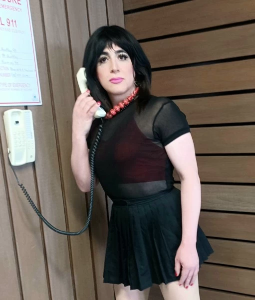 Photo 3 of Betty Principal  (647) 71-betty