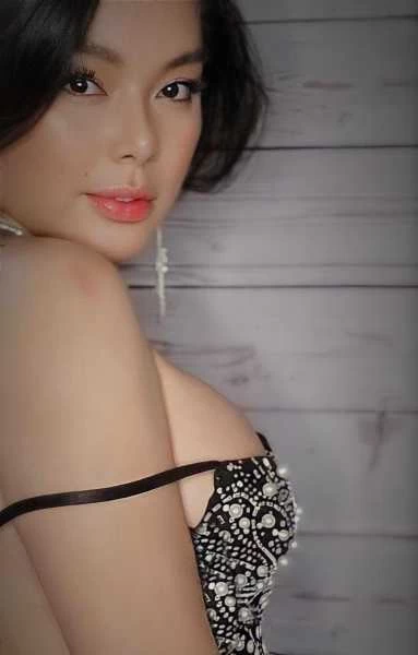 Photo 12 of SEDUCTIVE EVE-NOW IN BURNABY -OCT 29  & 30 (2days left) NXT VANCOUVER 31 & 1 (2D) nXT NANAIMO