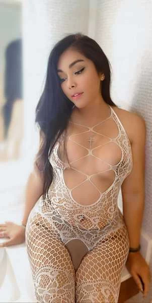 Photo 6 of SEDUCTIVE EVE-NOW IN BURNABY -OCT 29  & 30 (2days left) NXT VANCOUVER 31 & 1 (2D) nXT NANAIMO