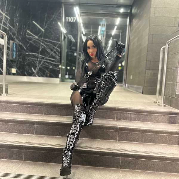 Photo 9 of Darla Latina