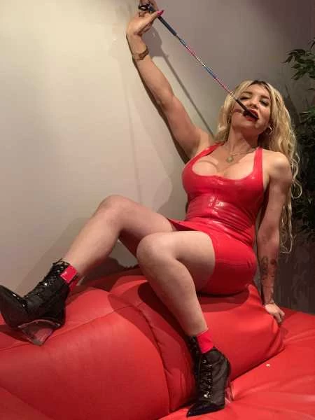 Photo 6 of Phoenix Sucrex onlyfans +14374328229