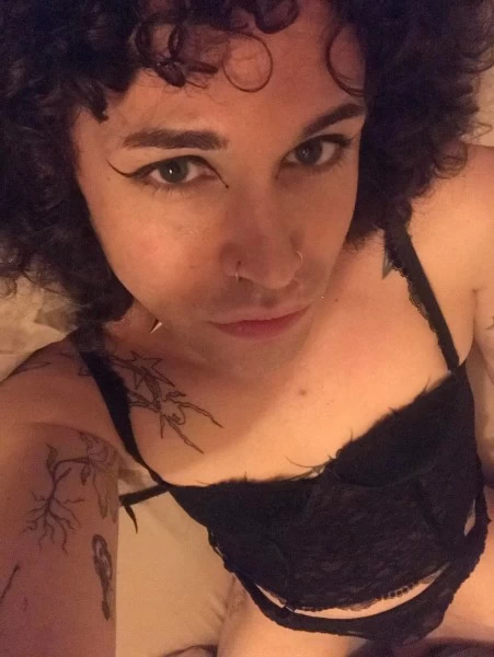 Thumbnail of Angel’s photo gallery