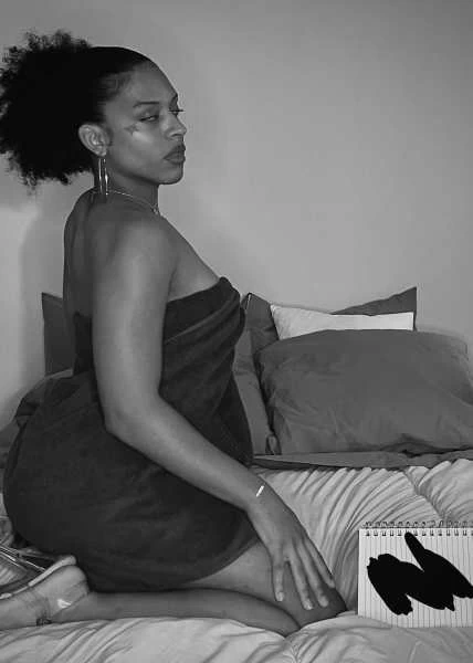 Photo 16 of Amber -Hochelaga