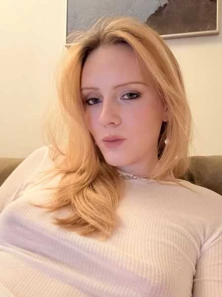 Photo 20 of Ts Julia White (Incall-outcall)